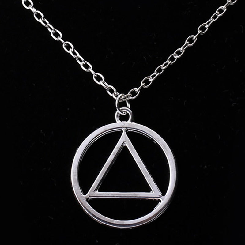 Dragon Hollywood X - Dragon Necklace Sleeping Dragon Pendant Necklace Medieval Symbolic Necklace Dragon Jewelry Charm Jewelry 1PC - BEVERLY HILLS, CALIFORNIA - USA