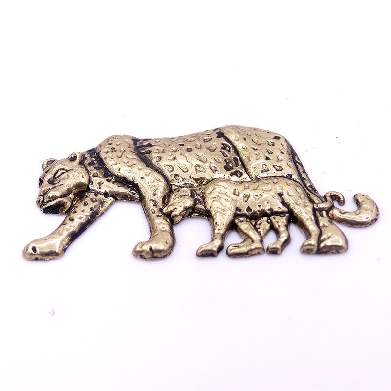 Dragon Hollywood X - Personality 3D Dragon Head Pattern DIY Metal Badge For ZP Kerosene Oil Lighters Grind Wheel Lighter Decor Accessory
