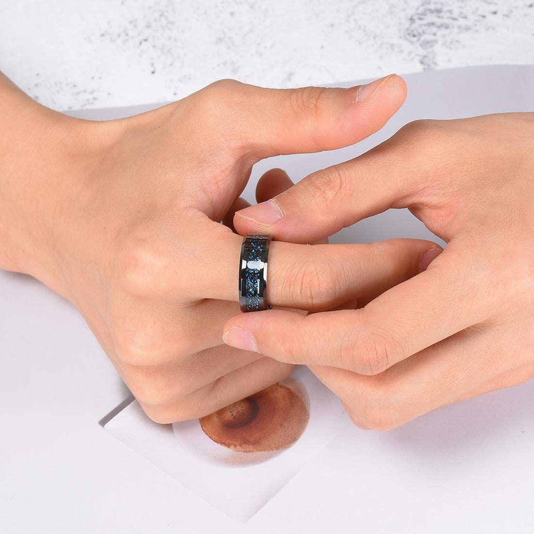 Fashion Men 8mm Black Tungsten Wedding Celtic Dragon Ring Inlaid Green Zircon Punk Men Stainless Steel Green Carbon Fibre Ring