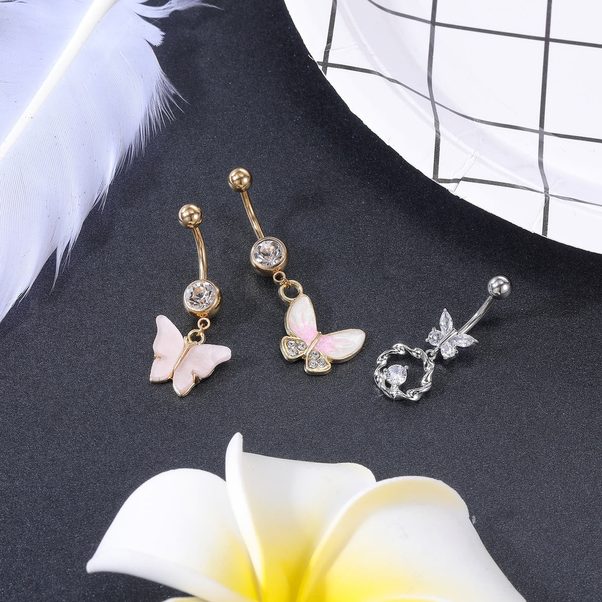 Dragon Hollywood X - 14G Dragon Claw Belly Button Body Ring Women and Men Stainless Steel Navel Ring - Crystal - Heart - Moon - Bee - Bug - Cat - Piercing Body Jewelry - BEVERLY HILLS - CALIFORNIA - USA