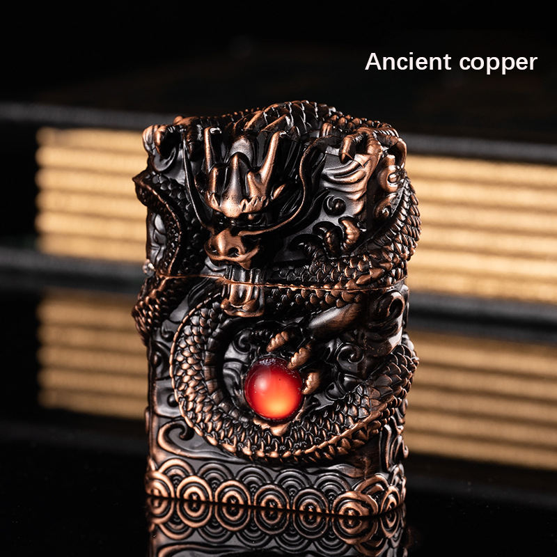 Heavy Armor Dragon Embossed Metal Shell Wheel Kerosene Lighter Men Gadgets Kerosene Oil Gasoline Pattern Lighter